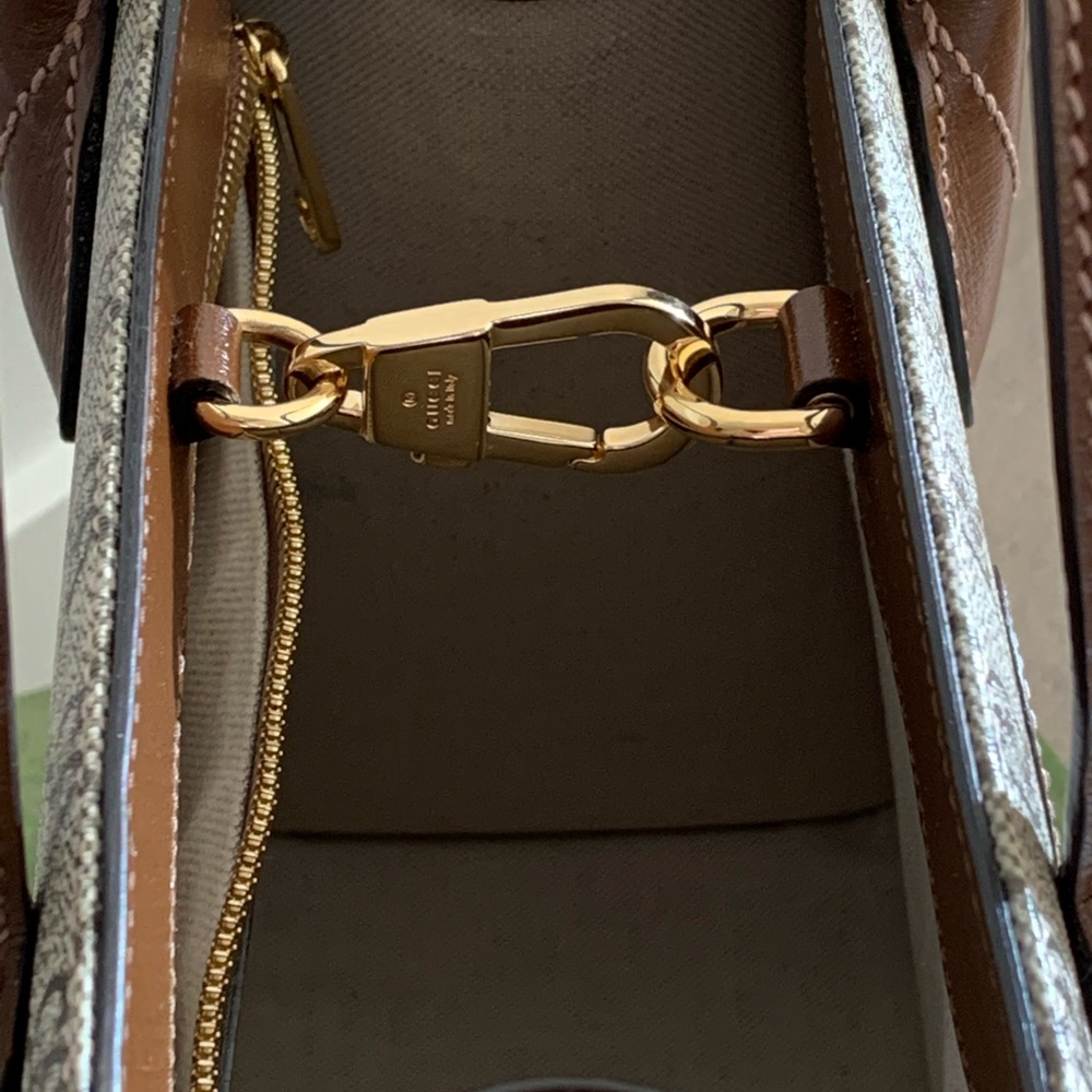 GUCCI Bag - Picture 11 of 14